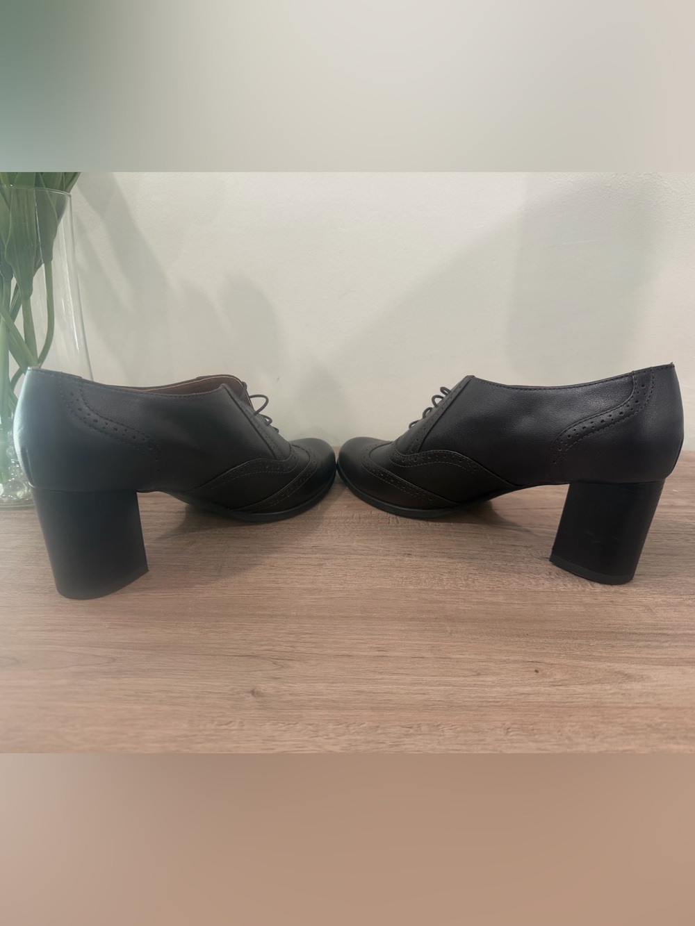 NWOB Julia Bo Women's Aldgate Brown Leather Oxford Brogue Block Heels - Picture 9 of 10